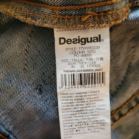 Desigual Denim Jacket Crochet Sleeve Overlay, Embroidery,  Removable Knit Collar - Picture 12 of 16